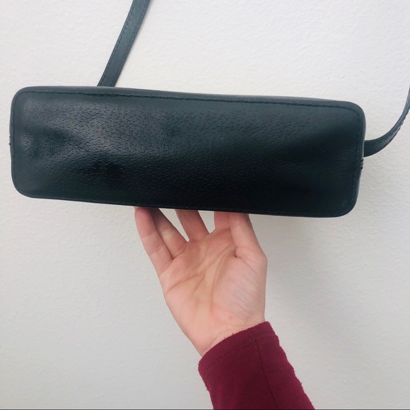 Kate Spade crossbody bag light beige and black - GUC. Silver metal adornments - Picture 6 of 12